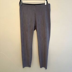 LYSSE High Waisted Vegan Suede Cropped Leggings, Smoke Gray- L